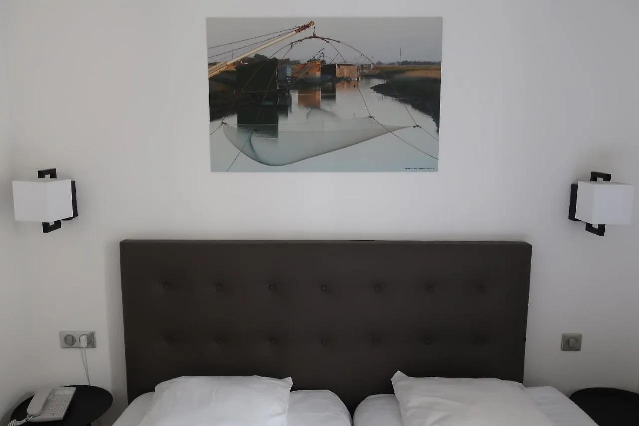L'amiral Hotel
