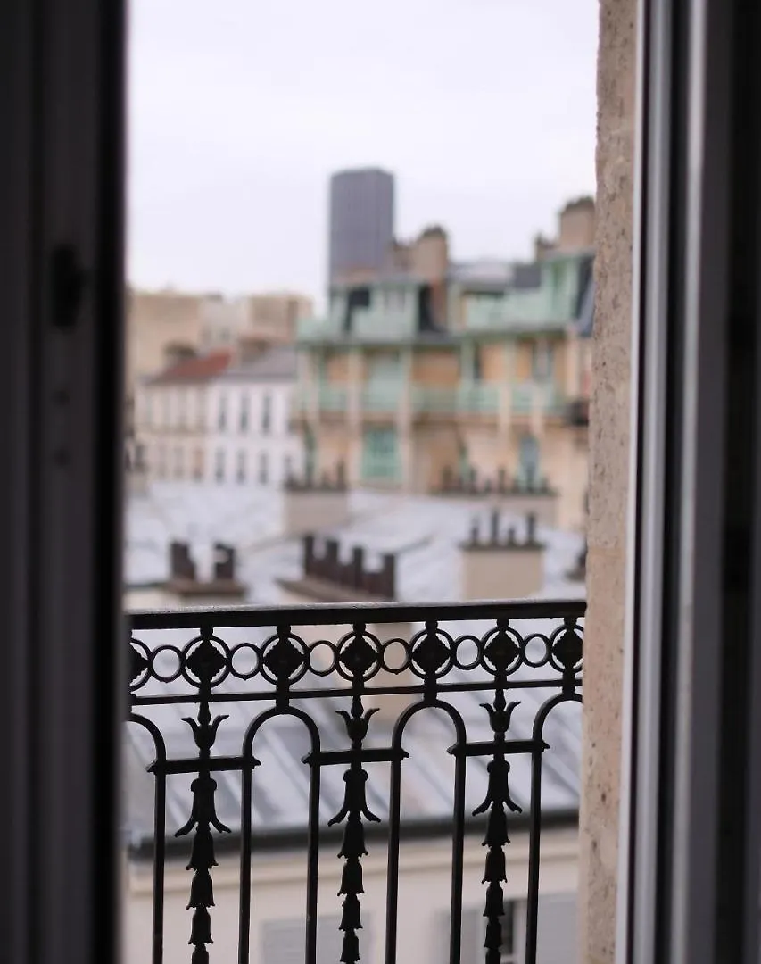 L'amiral Paris