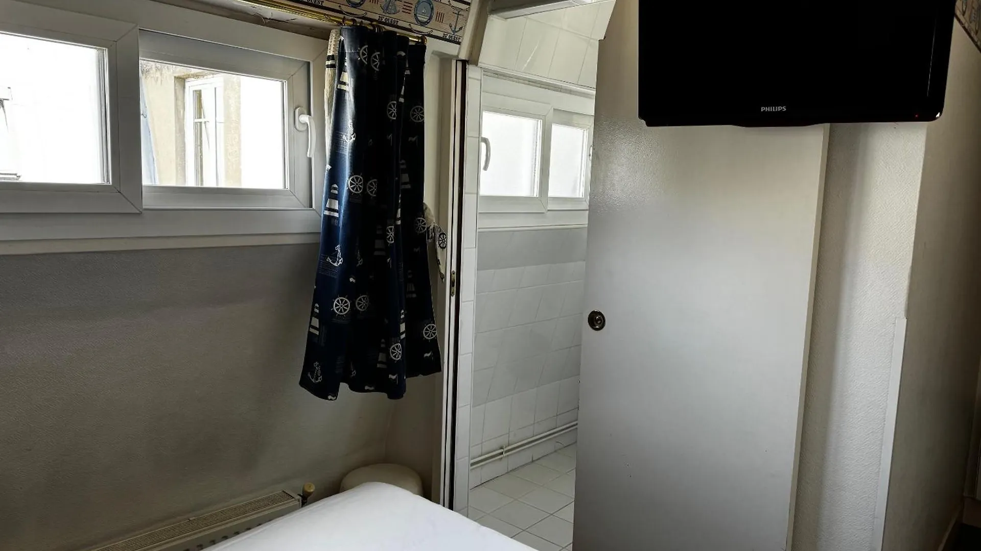 Hotel L'amiral 3*